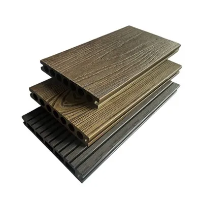 Pode ser usado um deck wpc exterior para um deck numa zona desértica?